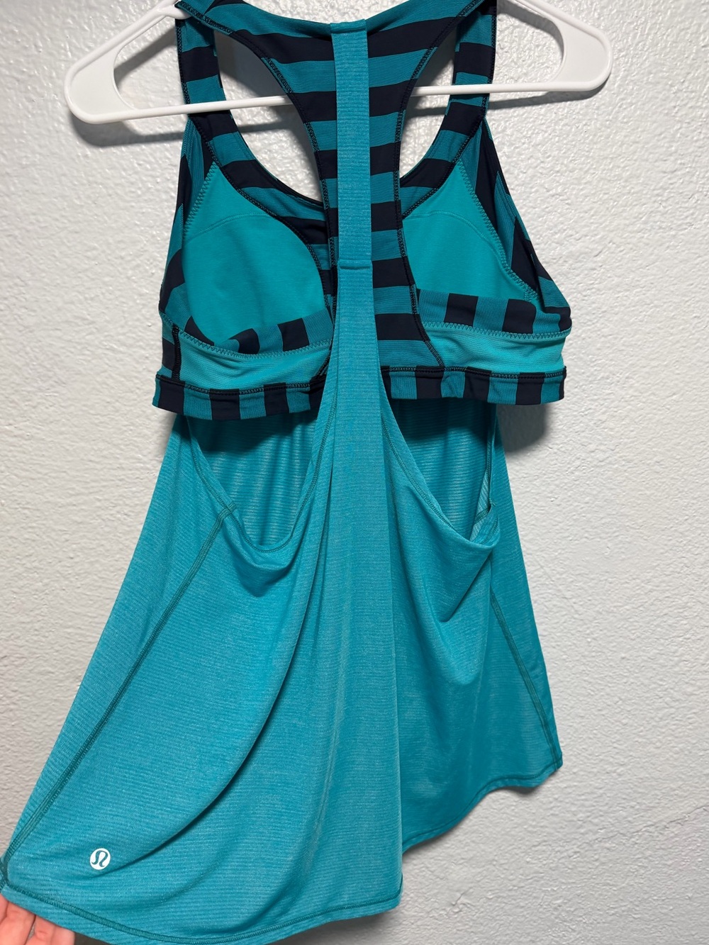 Lululemon Tank - Picture 4 of 5